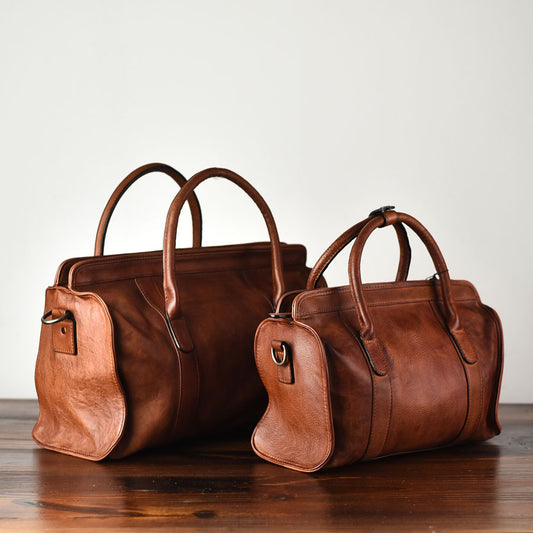 Bolso de Cuero Curtido al Vegetal Cosido a Mano - Gran Capacidad para Auto