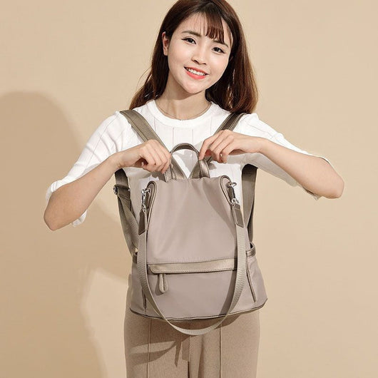 Mochila Antirrobo para Mujer con Seguridad Inteligente - Image 7