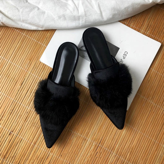 Pantuflas Cerradas para Mujer con Punta Afilada y Pelaje de Visón - Image 7