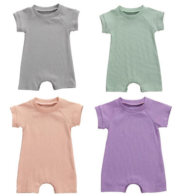 Pijama Enterizo para Bebé con Diseño de Letras - Comodidad y Estilo