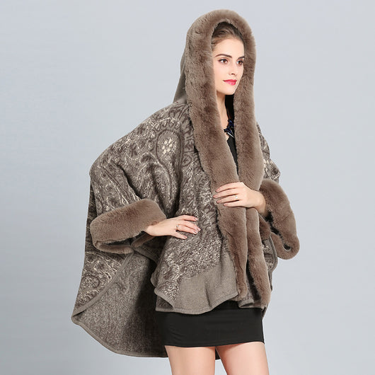 Abrigo de Lana con Capucha y Cuello de Piel de Zorro - Elegancia Atemporal - Image 4