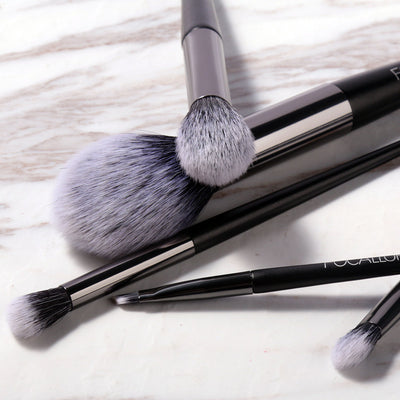 Set de 6 Brochas de Maquillaje de Secado Rápido y Pelo Suave - Image 10