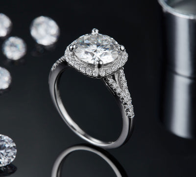 Anillo de Moissanita con Baño de Oro Blanco para Mujer - Image 10