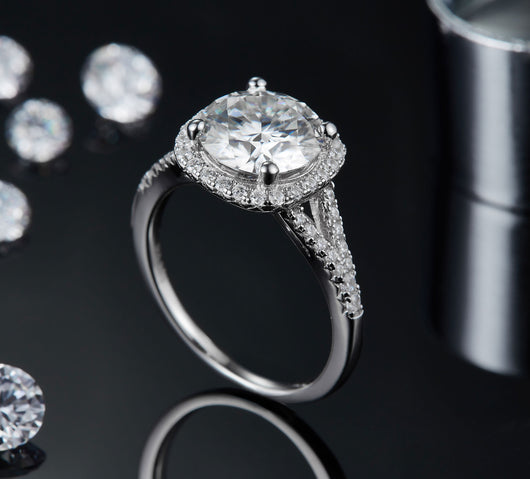 Anillo de Moissanita con Baño de Oro Blanco para Mujer - Image 10