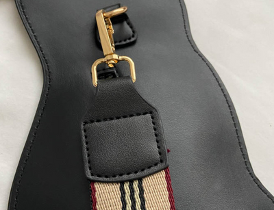 Bolsa de Pecho para Mujer con Diseño de Gatito - Image 7