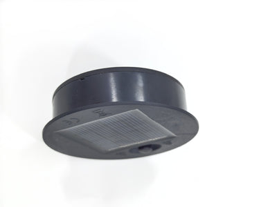 Lámpara LED Solar con Batería de Litio y Caja de Accesorios - Image 9
