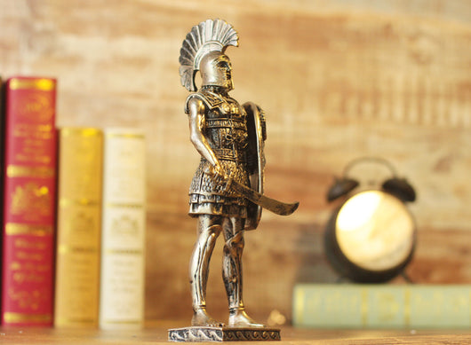 Figura Decorativa Samurái Retro - Ornamento Guerrero para Bar y Hogar - Image 3