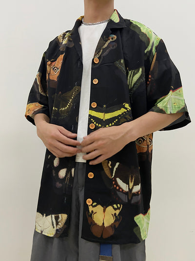 Camisa Hawaiana Negra Estampada de Manga Corta