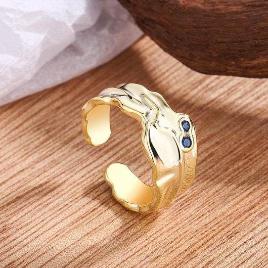 Anillo de Plata Esterlina con Circón y Textura Irregular Contemporánea - Image 8