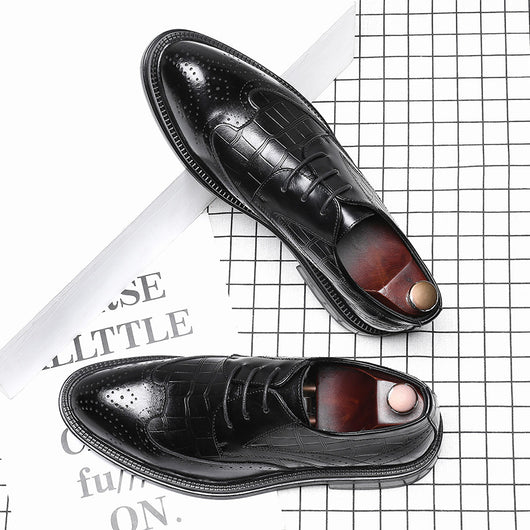 Zapatos de Cuero para Hombre con Punta Afilada y Caña Media - Image 17