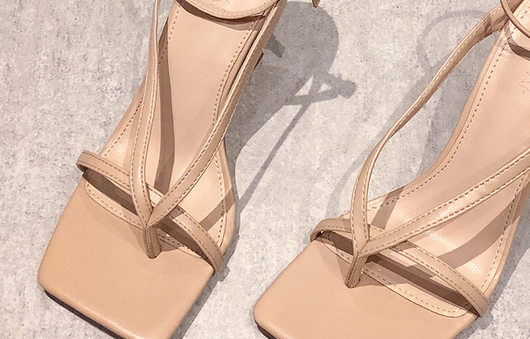 Tacones Altos Cuadrados con Cordones en Nude - Image 12