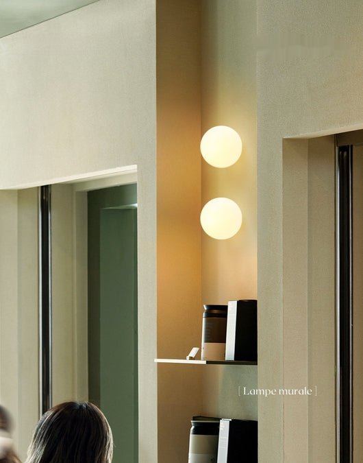 Lámpara de Pared Minimalista con Esfera de Vidrio para Sala de Estar - Image 15