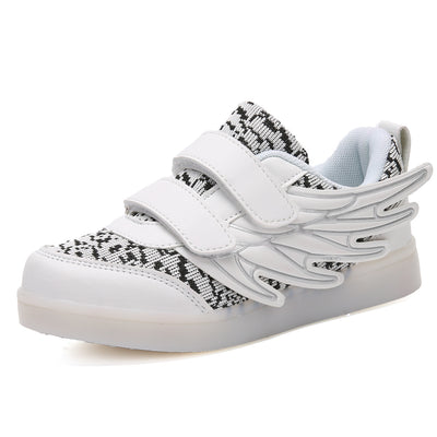 Zapatos LED Infantiles con Alas Luminosas y Carga USB - Image 7