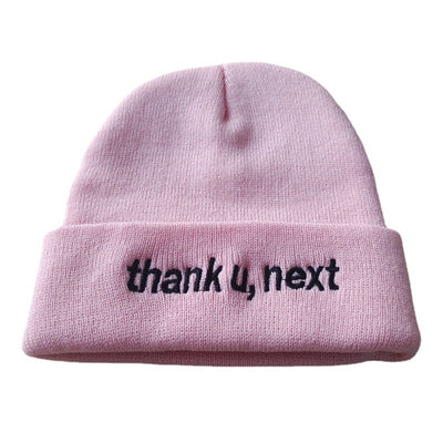 Gorro Tejido Thank U,next - Abrigo Cálido Unisex para Otoño e Invierno - Image 3