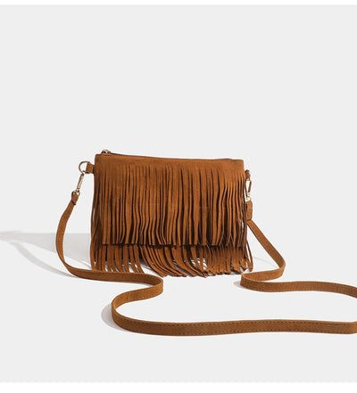 Bolso Mensajero Vintage con Borlas y Acabado Mate - Image 15