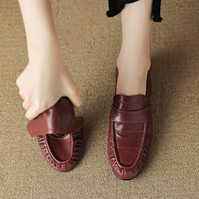 Mocasines Casuales de Cuero para Mujer con Pliegues Elegantes - Image 4