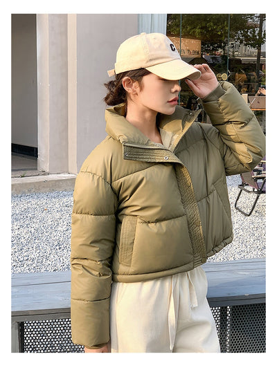 Chaqueta Corta para Mujer con Cuello Alto - Diseño Petite - Image 8