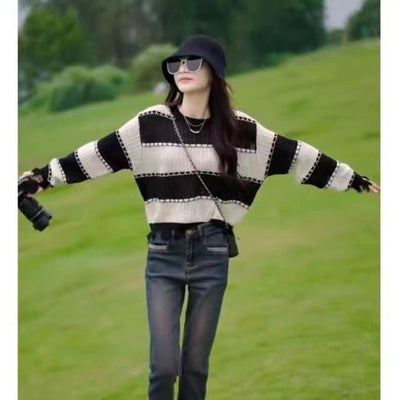 Blusa Coreana Casual con Detalles Calados y Empalmes - Image 10