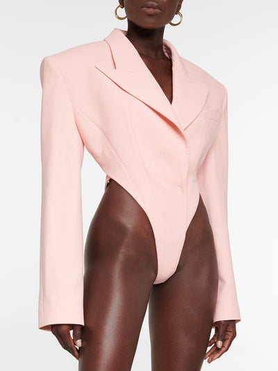 Abrigo Ajustado con Hombreras y Solapa Larga para Mujer - Image 11