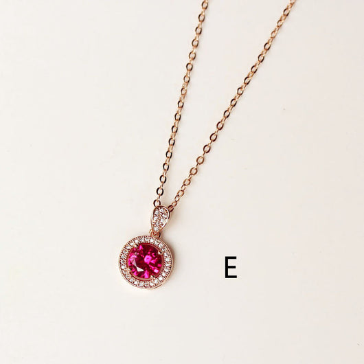 Collar Clavícula Diamante Rojo con Pendiente Rubí - Cadena Corta Elegante - Image 4