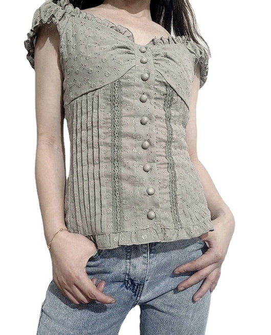 Blusa Elegante de Encaje con Escote Bajo y Hombros Plisados - Image 6