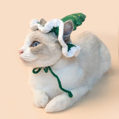 Gorro Navideño Tejido a Mano para Mascotas - Diseño Árbol de Navidad para Gatos y Perros - Image 5