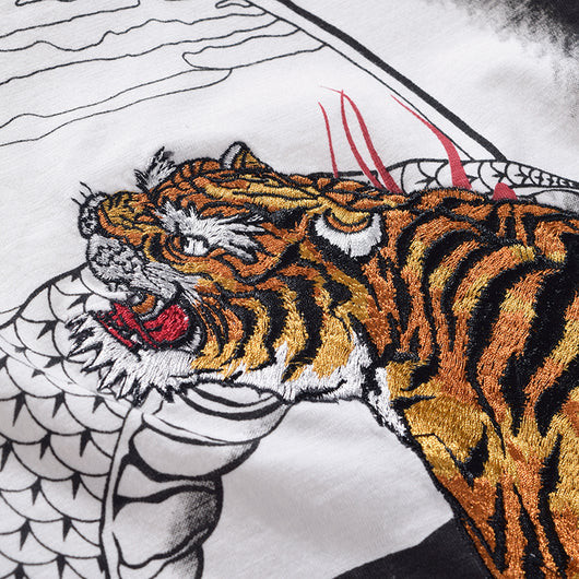 Playera Vintage con Bordado de Tigre - Image 4