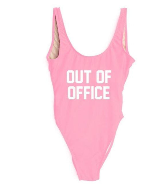 Traje de Baño Fuera de Oficina - Image 4