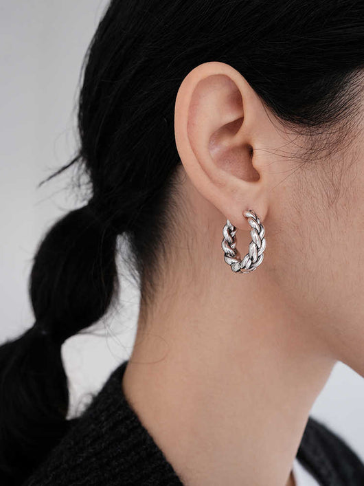 Aretes de Cáñamo Tejido Grueso con Textura Desgastada y Retención de Color - Image 5
