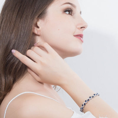 Pulsera de Oro Blanco con Diamantes Brillantes - Image 3