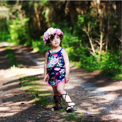 Conjunto Floral de Moda Infantil - Enterizo y Dos Piezas