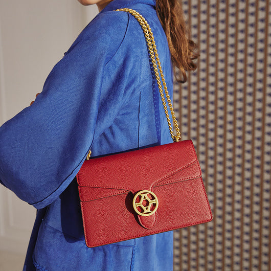 Bolso Bandolera de Moda con Cadena Dorada para Mujer - Image 5