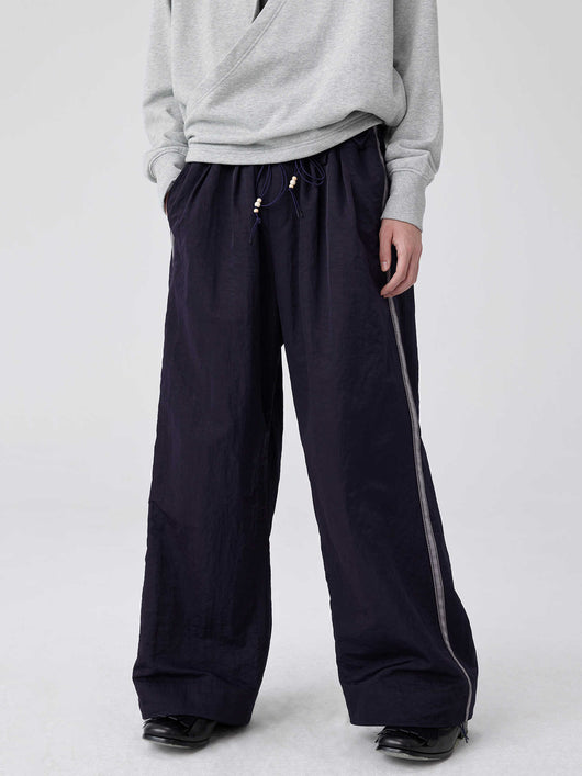 Pantalones Anchos de Talle Alto con Pliegues en Nylon - Image 4