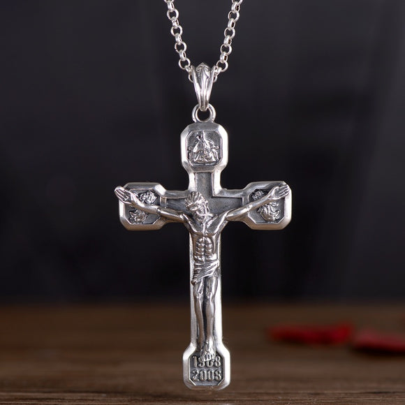 Dije Cruz Jesús para Hombre en Plata