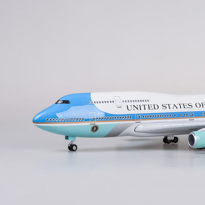 Modelo de Avión Boeing 747 para Coleccionistas y Entusiastas - Image 7