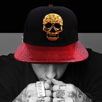 Gorra Hip-hop con Logo Calavera Metálica