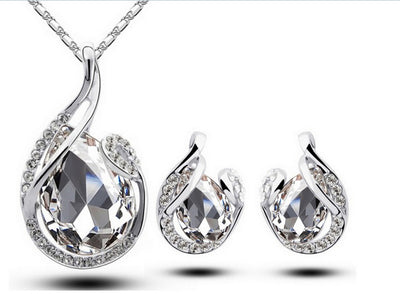 Conjunto de Collar y Aretes de Strass Brillante - Image 8