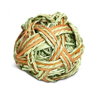 Natural grass woven ball molar stick for chinchillas, rabbits, and guinea pigs, featuring light green and brown strands. - Image 9