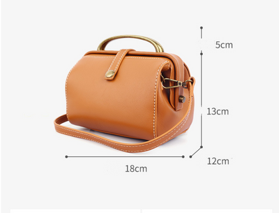 Bolsa Mensajera de Cuero para Mujer - Diseño Minimalista - Image 8