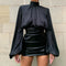Blusa Cuello Alto con Mangas Acampanadas