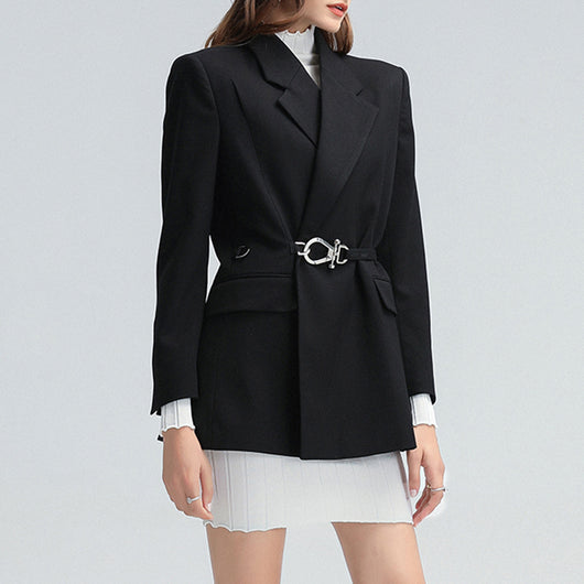 Blazer de Diseño Exclusivo con Cuello de Moda