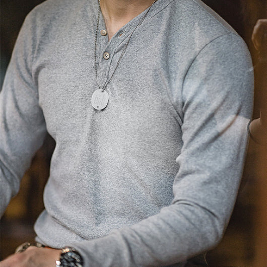 Camiseta Casual Retro Americana de Color Liso para Hombre - Image 2