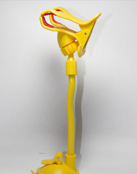 Soporte de Teléfono para Auto con Ventosa y Doble Pinza - Image 8