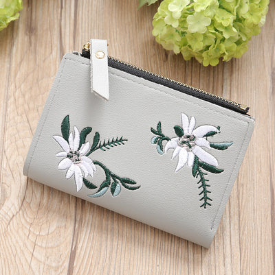 Cartera Delgada para Mujer con Bordado y Cierre de Cremallera - Image 2
