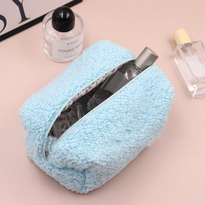 Bolsa de Cosméticos Teddy Peluche Estilo Japonés Lana de Cordero - Image 5