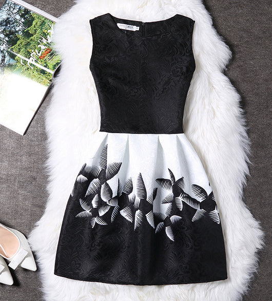 Vestido Slim Estampado sin Mangas - Diseño Moderno y Favorecedor - Image 2