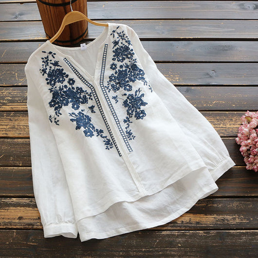 Blusa Vintage con Cuello en V y Bordado Artesanal - Image 13