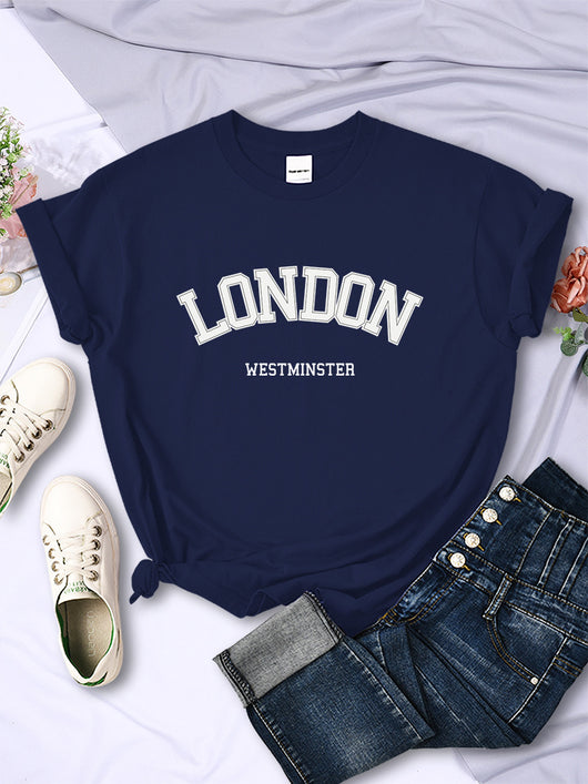 Blusa Fresca de Verano con Letras - Manga Corta Transpirable - Image 9