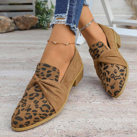 Zapatos de Tacón Grueso para Mujer con Cadena Metálica y Punta Redonda - Image 8