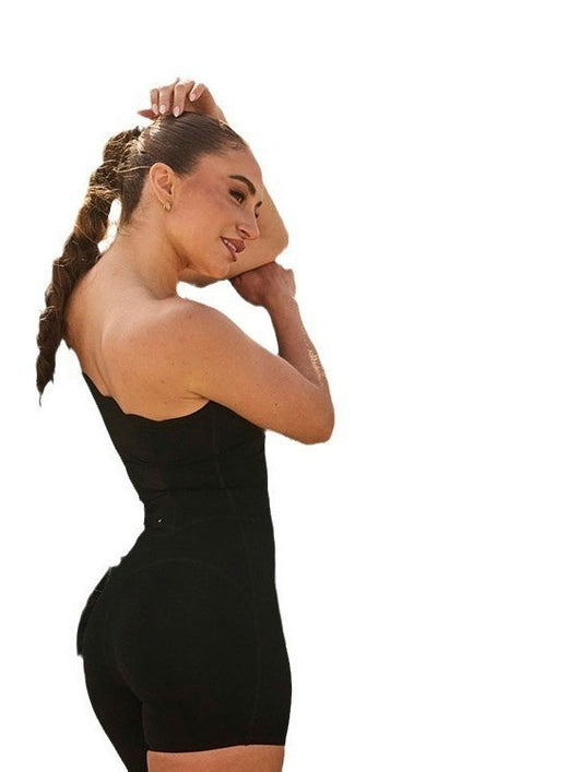 Traje Deportivo Levantador de Glúteos con Diseño Estilizado - Image 13